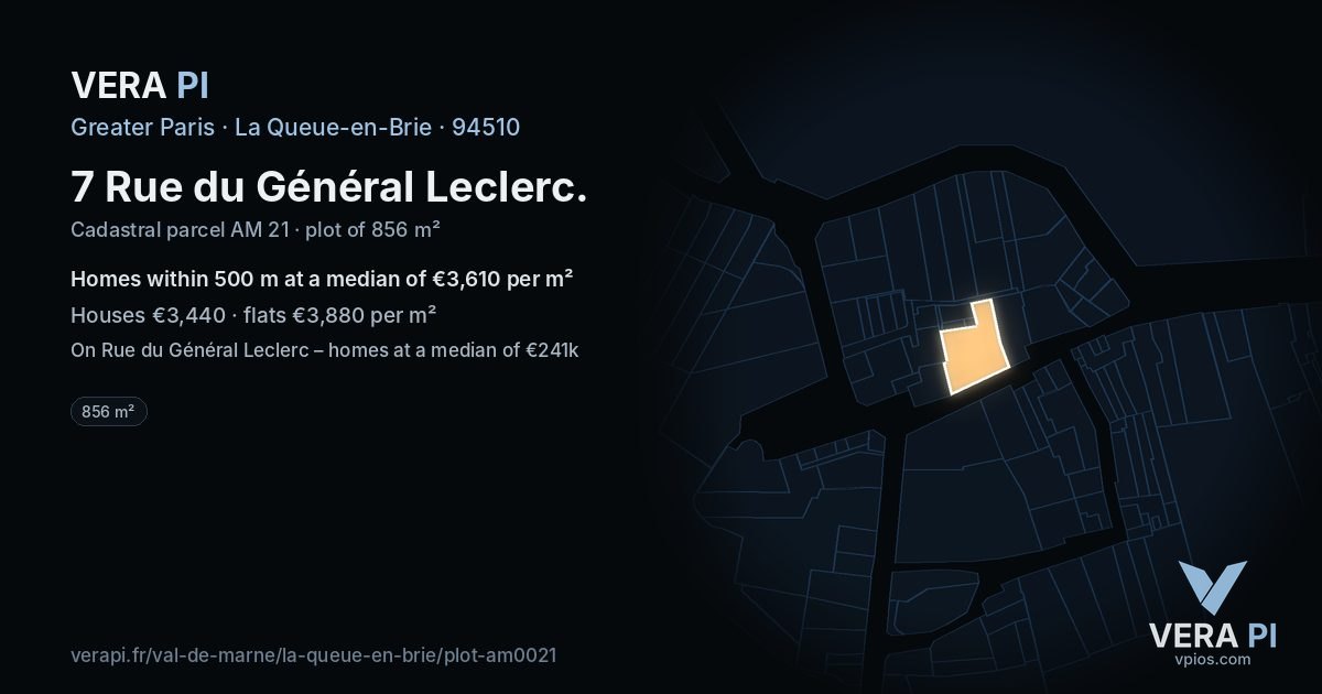 7 Rue du Général Leclerc, La Queue-en-Brie at night – the plot lit, the parcels around coloured by the prices near them
