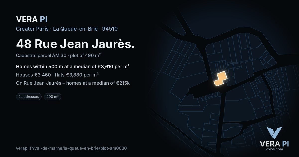 48 Rue Jean Jaurès, La Queue-en-Brie at night – the plot lit, the parcels around coloured by the prices near them