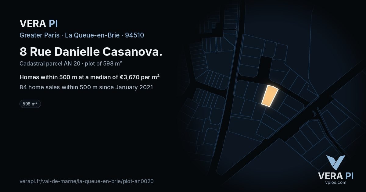 8 Rue Danielle Casanova, La Queue-en-Brie at night – the plot lit, the parcels around coloured by the prices near them