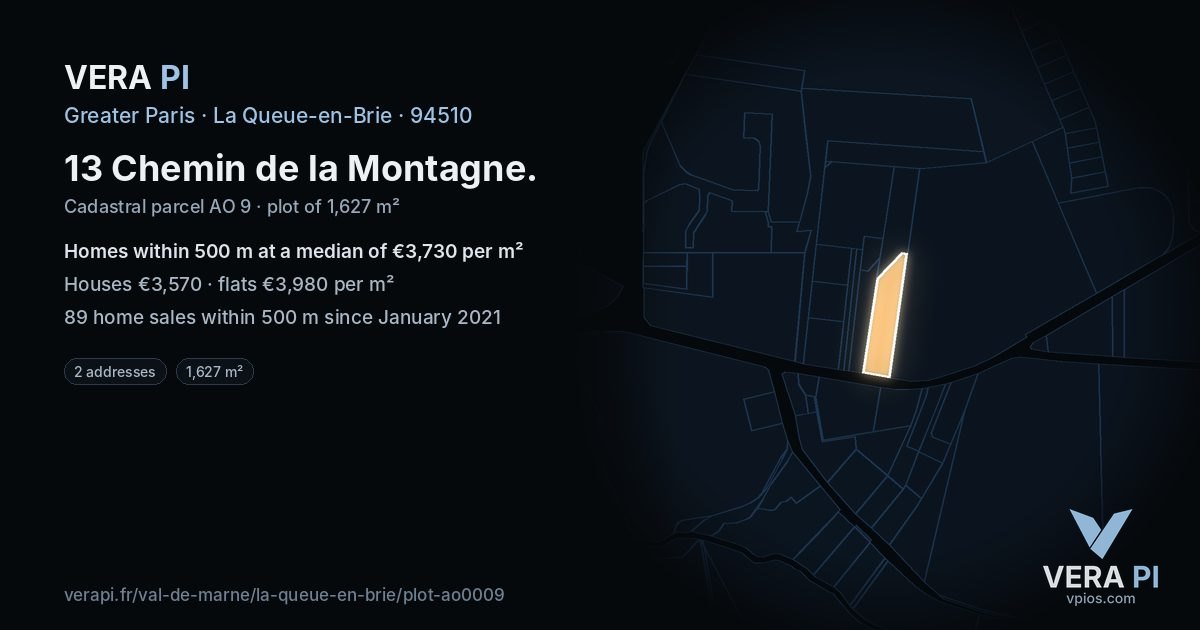 13 Chemin de la Montagne, La Queue-en-Brie at night – the plot lit, the parcels around coloured by the prices near them