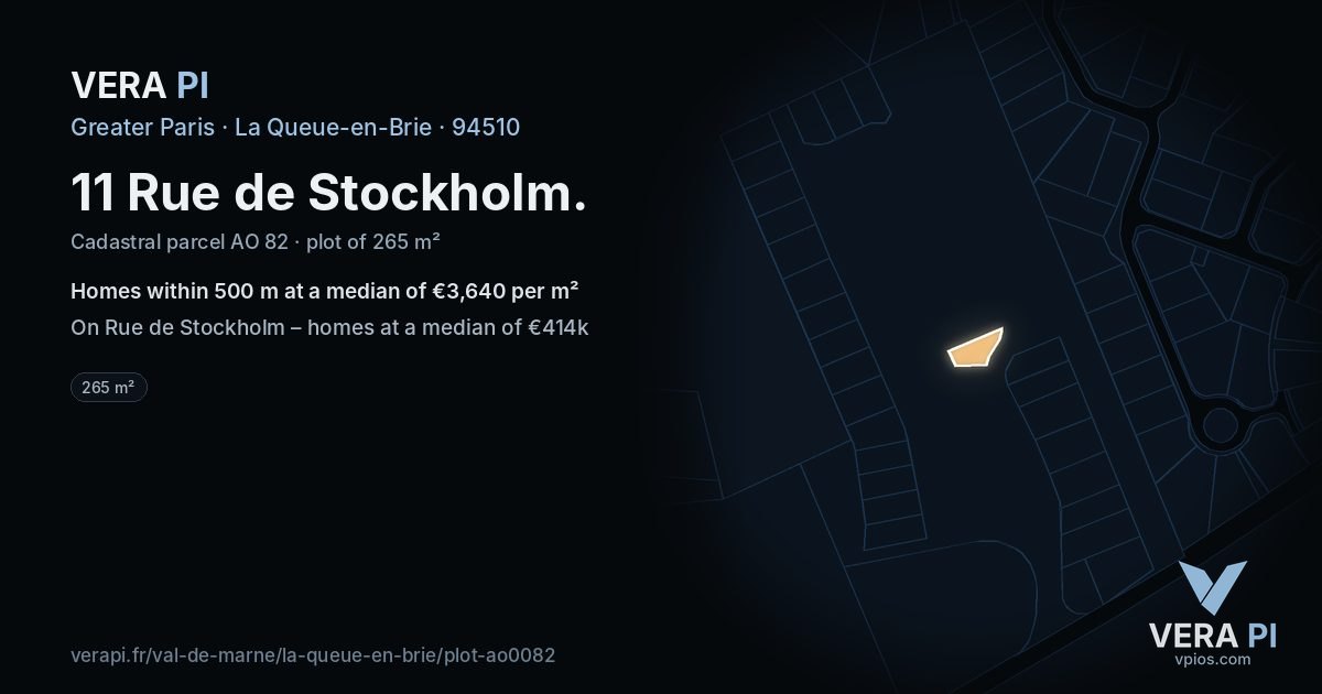 11 Rue de Stockholm, La Queue-en-Brie at night – the plot lit, the parcels around coloured by the prices near them