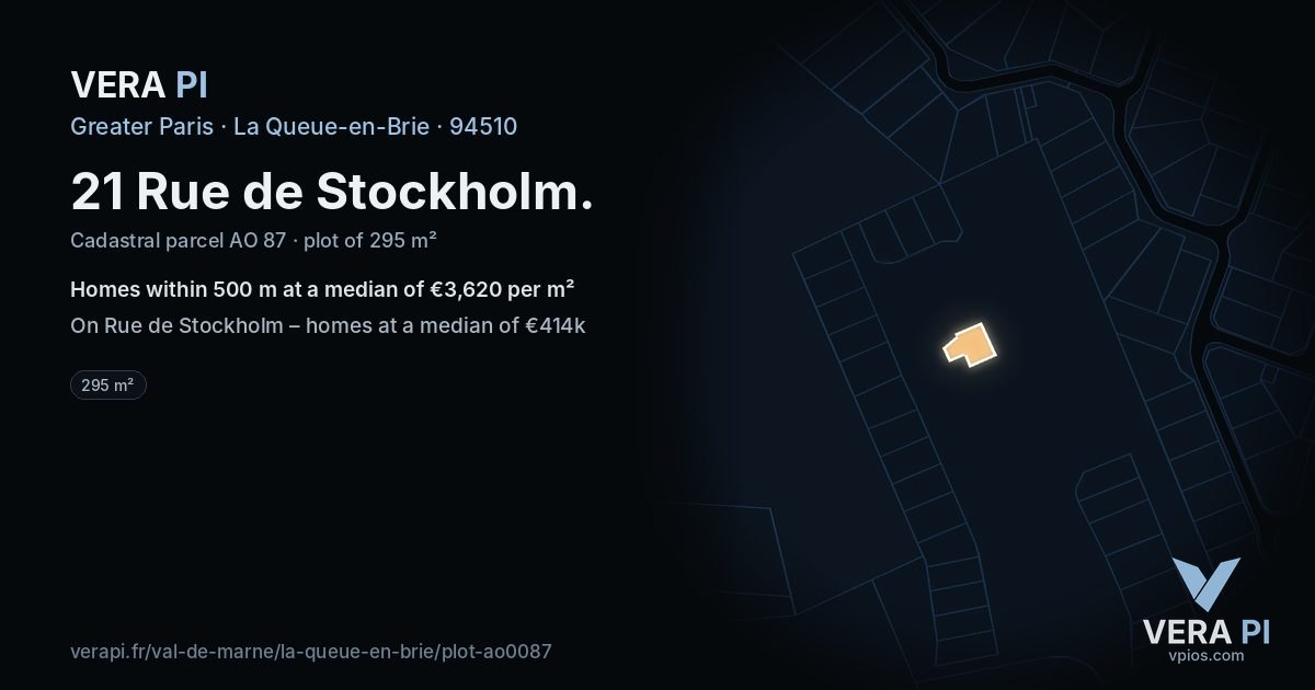 21 Rue de Stockholm, La Queue-en-Brie at night – the plot lit, the parcels around coloured by the prices near them