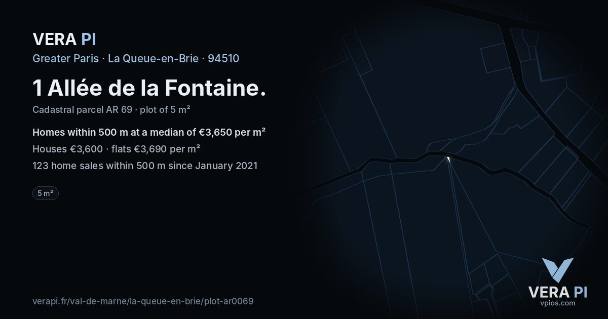 1 Allée de la Fontaine, La Queue-en-Brie at night – the plot lit, the parcels around coloured by the prices near them
