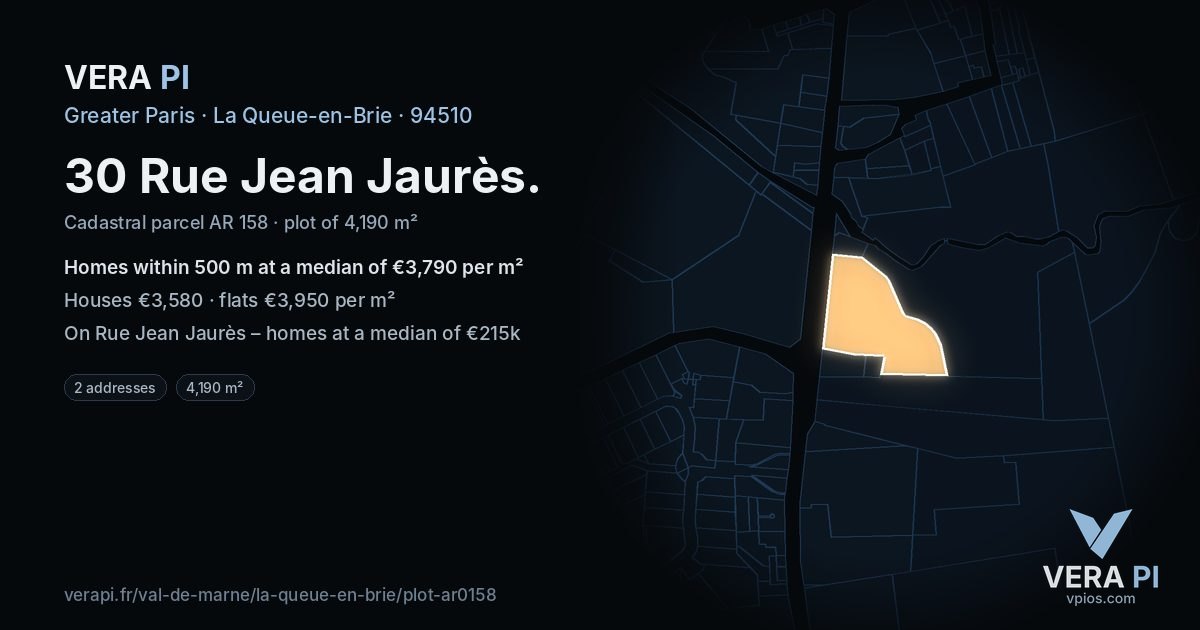 30 Rue Jean Jaurès, La Queue-en-Brie at night – the plot lit, the parcels around coloured by the prices near them
