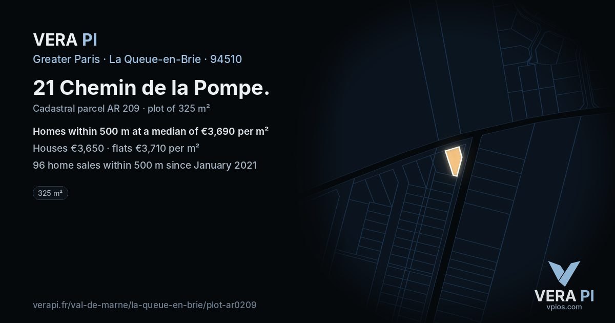 21 Chemin de la Pompe, La Queue-en-Brie at night – the plot lit, the parcels around coloured by the prices near them