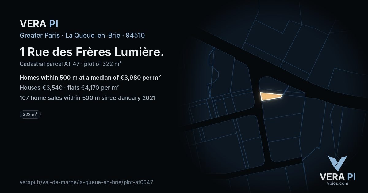 1 Rue des Frères Lumière, La Queue-en-Brie at night – the plot lit, the parcels around coloured by the prices near them