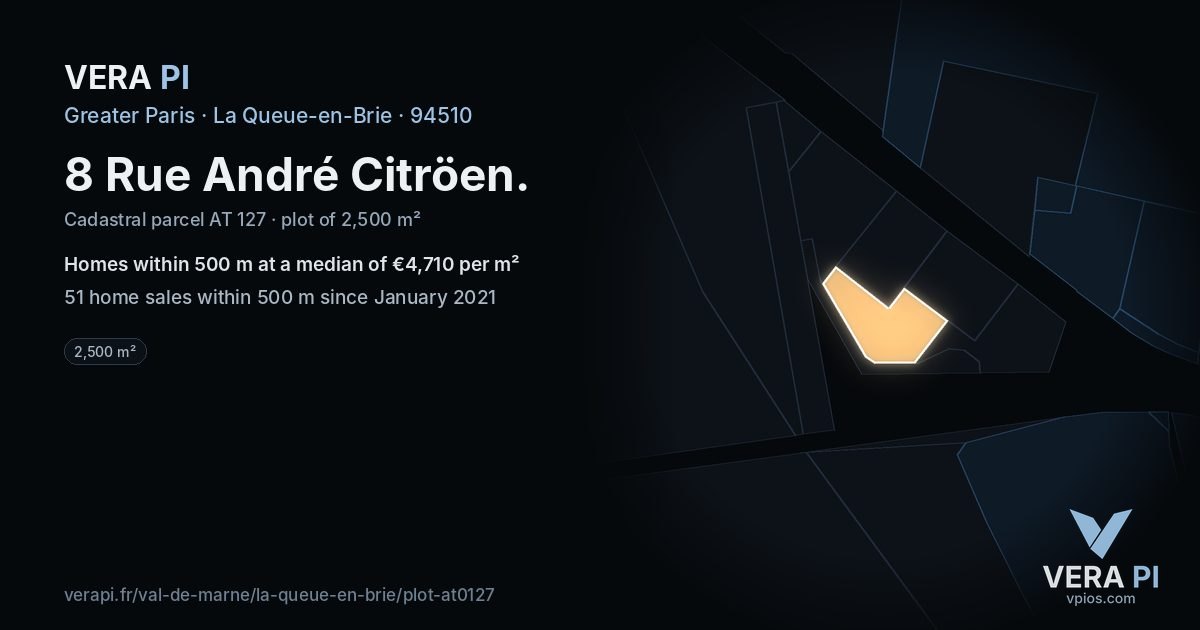 8 Rue André Citröen, La Queue-en-Brie at night – the plot lit, the parcels around coloured by the prices near them