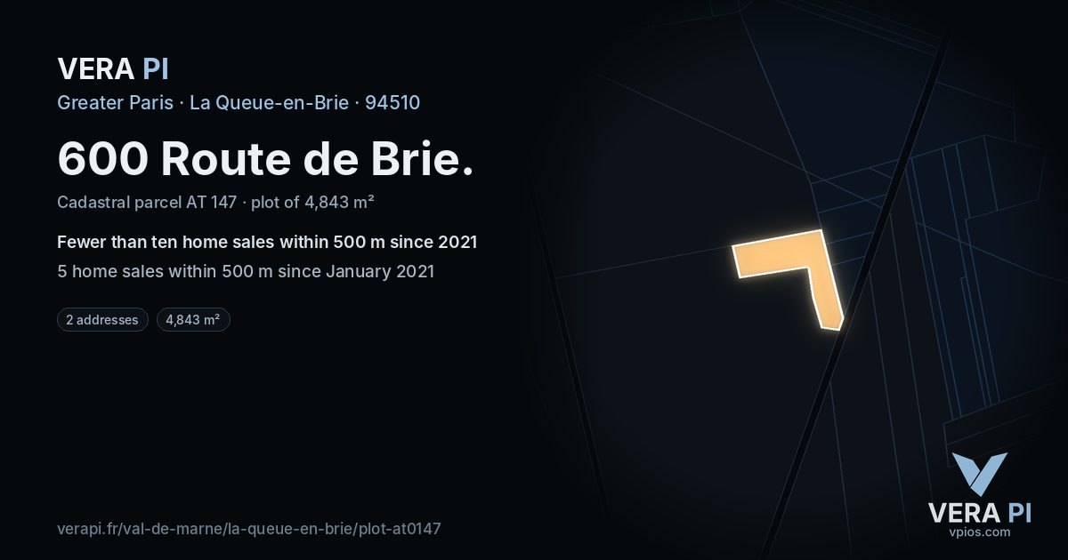 600 Route de Brie, La Queue-en-Brie at night – the plot lit, the parcels around coloured by the prices near them