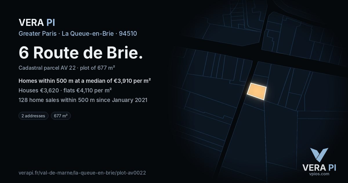 6 Route de Brie, La Queue-en-Brie at night – the plot lit, the parcels around coloured by the prices near them