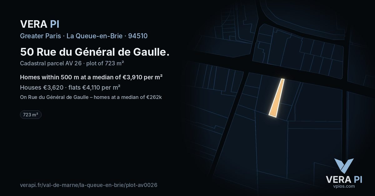 50 Rue du Général de Gaulle, La Queue-en-Brie at night – the plot lit, the parcels around coloured by the prices near them