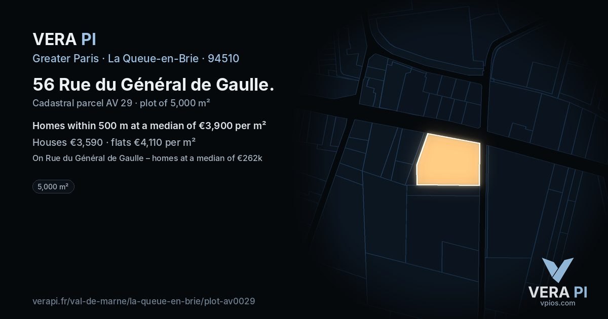 56 Rue du Général de Gaulle, La Queue-en-Brie at night – the plot lit, the parcels around coloured by the prices near them