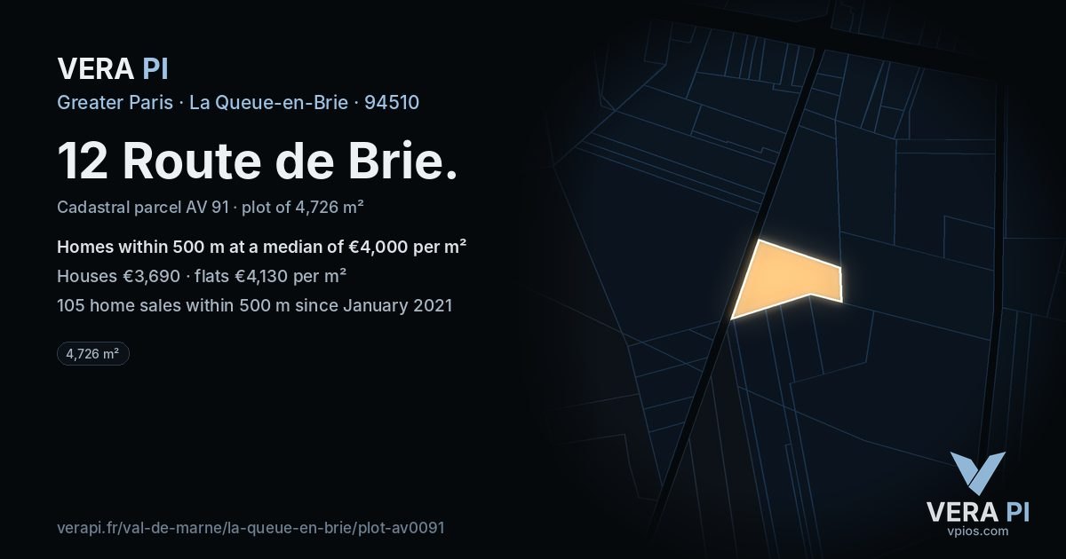 12 Route de Brie, La Queue-en-Brie at night – the plot lit, the parcels around coloured by the prices near them