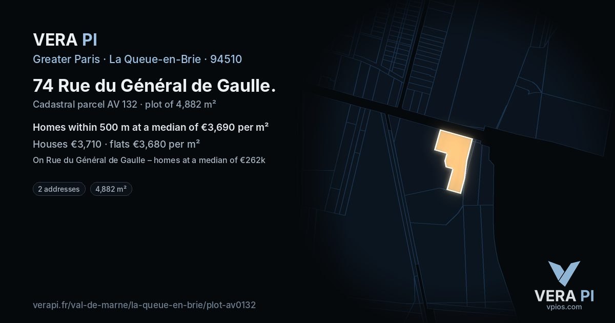 74 Rue du Général de Gaulle, La Queue-en-Brie at night – the plot lit, the parcels around coloured by the prices near them