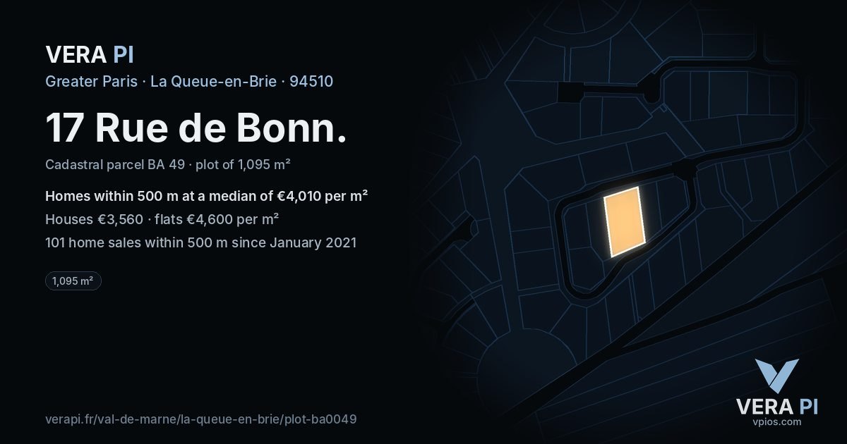 17 Rue de Bonn, La Queue-en-Brie at night – the plot lit, the parcels around coloured by the prices near them