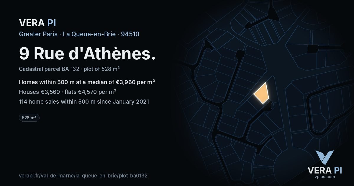 9 Rue d'Athènes, La Queue-en-Brie at night – the plot lit, the parcels around coloured by the prices near them