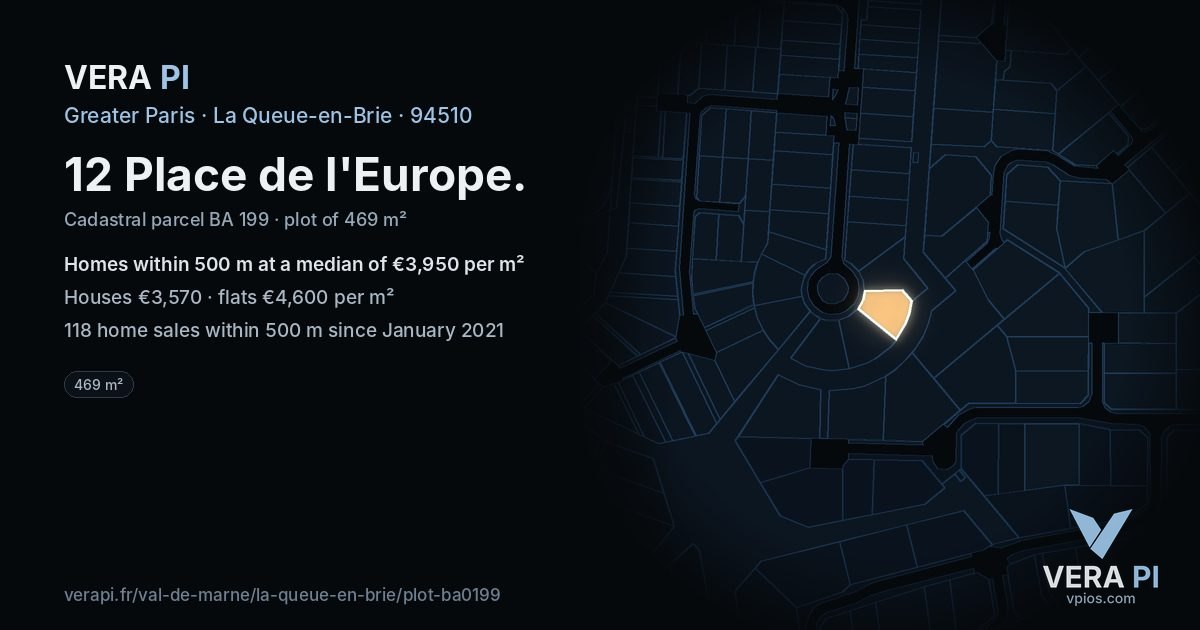 12 Place de l'Europe, La Queue-en-Brie at night – the plot lit, the parcels around coloured by the prices near them