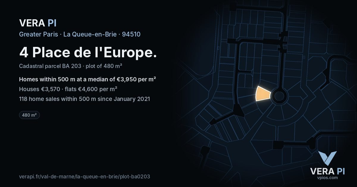 4 Place de l'Europe, La Queue-en-Brie at night – the plot lit, the parcels around coloured by the prices near them