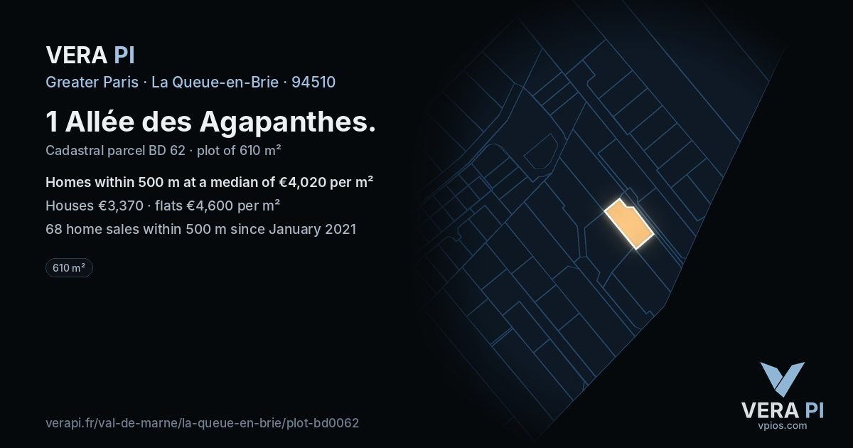 1 Allée des Agapanthes, La Queue-en-Brie at night – the plot lit, the parcels around coloured by the prices near them