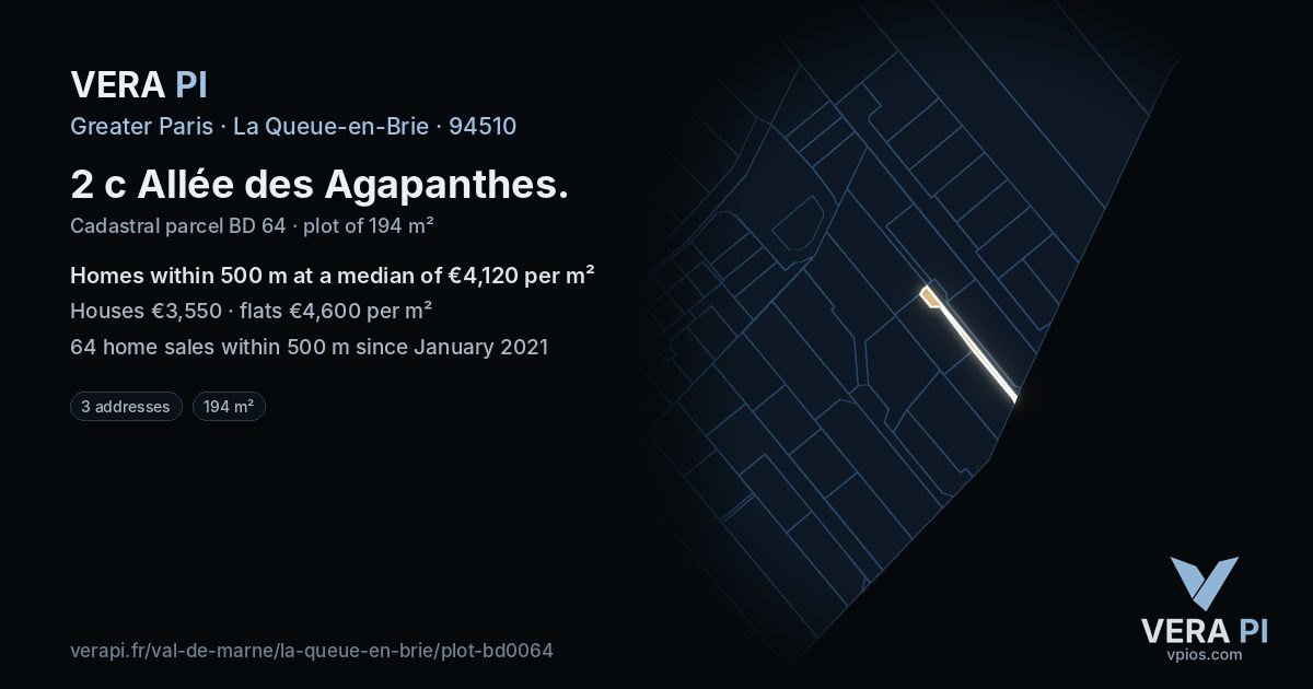 2 c Allée des Agapanthes, La Queue-en-Brie at night – the plot lit, the parcels around coloured by the prices near them