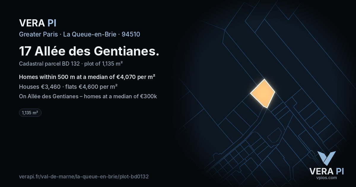 17 Allée des Gentianes, La Queue-en-Brie at night – the plot lit, the parcels around coloured by the prices near them