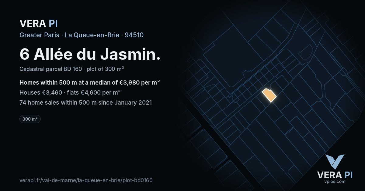 6 Allée du Jasmin, La Queue-en-Brie at night – the plot lit, the parcels around coloured by the prices near them
