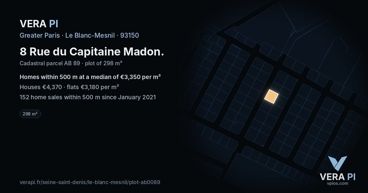 8 Rue du Capitaine Madon, Le Blanc-Mesnil at night – the plot lit, the parcels around coloured by the prices near them