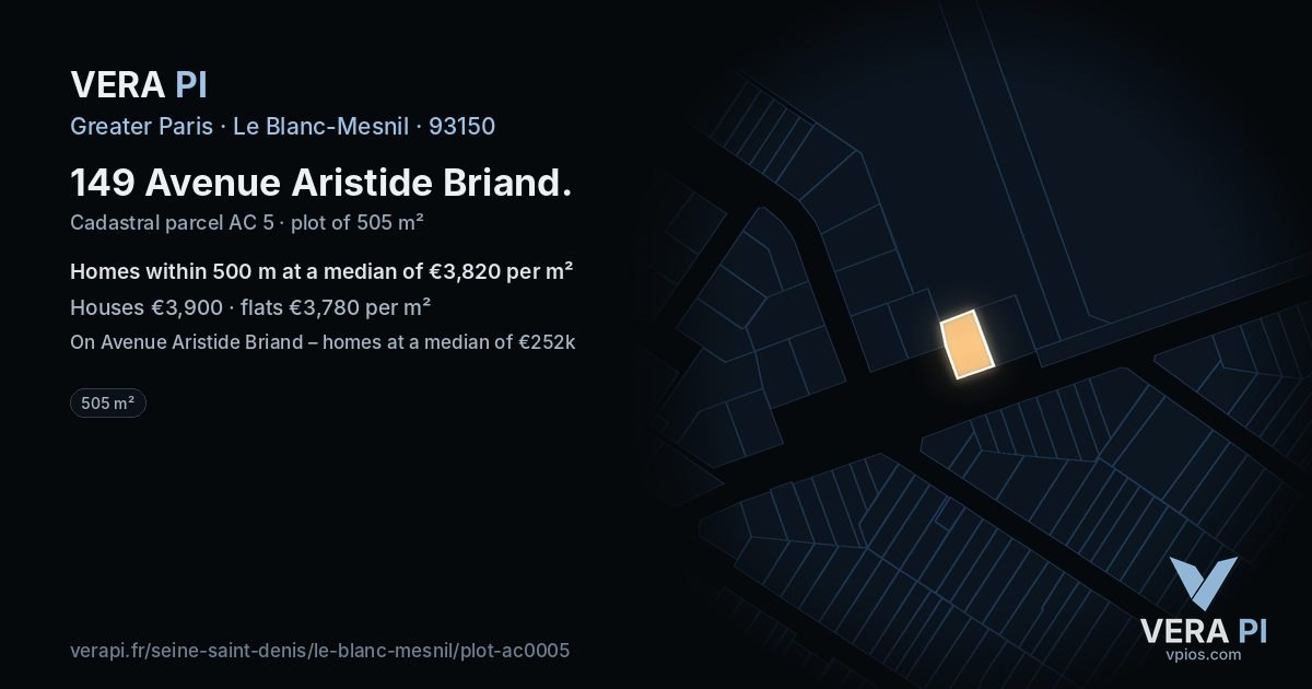 149 Avenue Aristide Briand, Le Blanc-Mesnil at night – the plot lit, the parcels around coloured by the prices near them