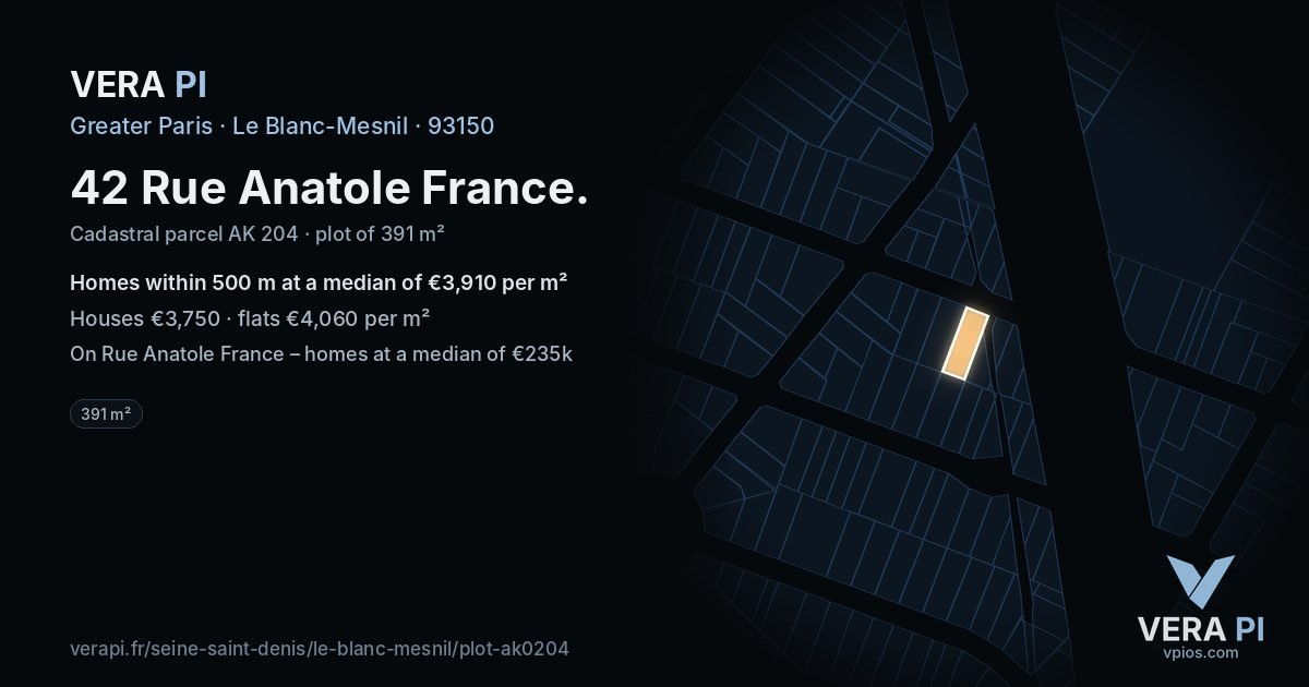 42 Rue Anatole France, Le Blanc-Mesnil at night – the plot lit, the parcels around coloured by the prices near them