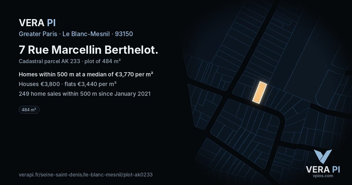 7 Rue Marcellin Berthelot, Le Blanc-Mesnil at night – the plot lit, the parcels around coloured by the prices near them