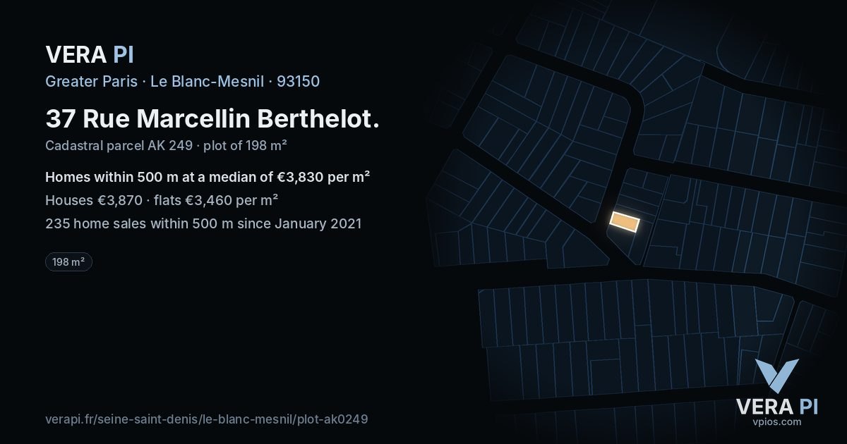 37 Rue Marcellin Berthelot, Le Blanc-Mesnil at night – the plot lit, the parcels around coloured by the prices near them