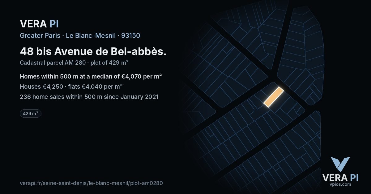 48 bis Avenue de Bel-abbès, Le Blanc-Mesnil at night – the plot lit, the parcels around coloured by the prices near them