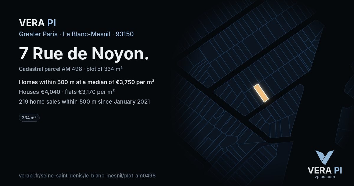 7 Rue de Noyon, Le Blanc-Mesnil at night – the plot lit, the parcels around coloured by the prices near them
