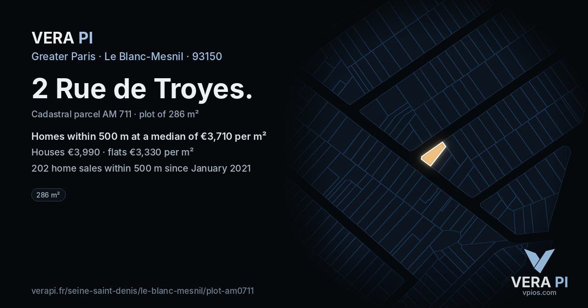 2 Rue de Troyes, Le Blanc-Mesnil at night – the plot lit, the parcels around coloured by the prices near them