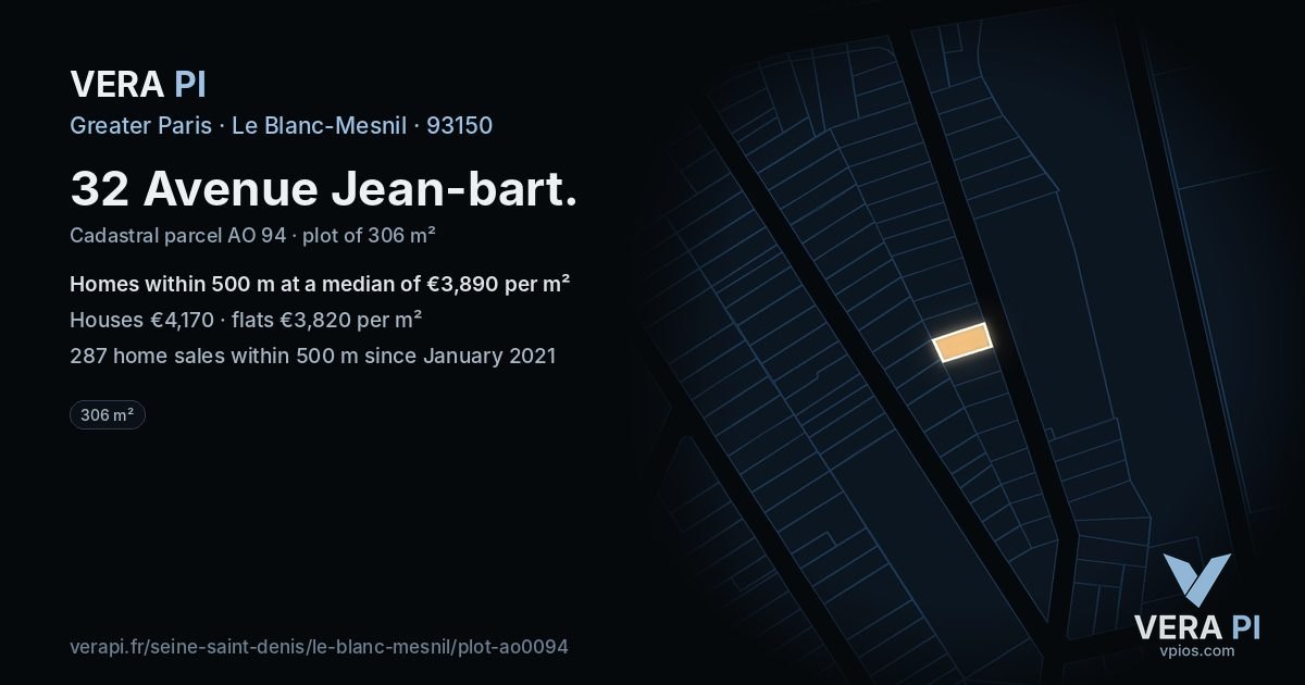 32 Avenue Jean-bart, Le Blanc-Mesnil at night – the plot lit, the parcels around coloured by the prices near them