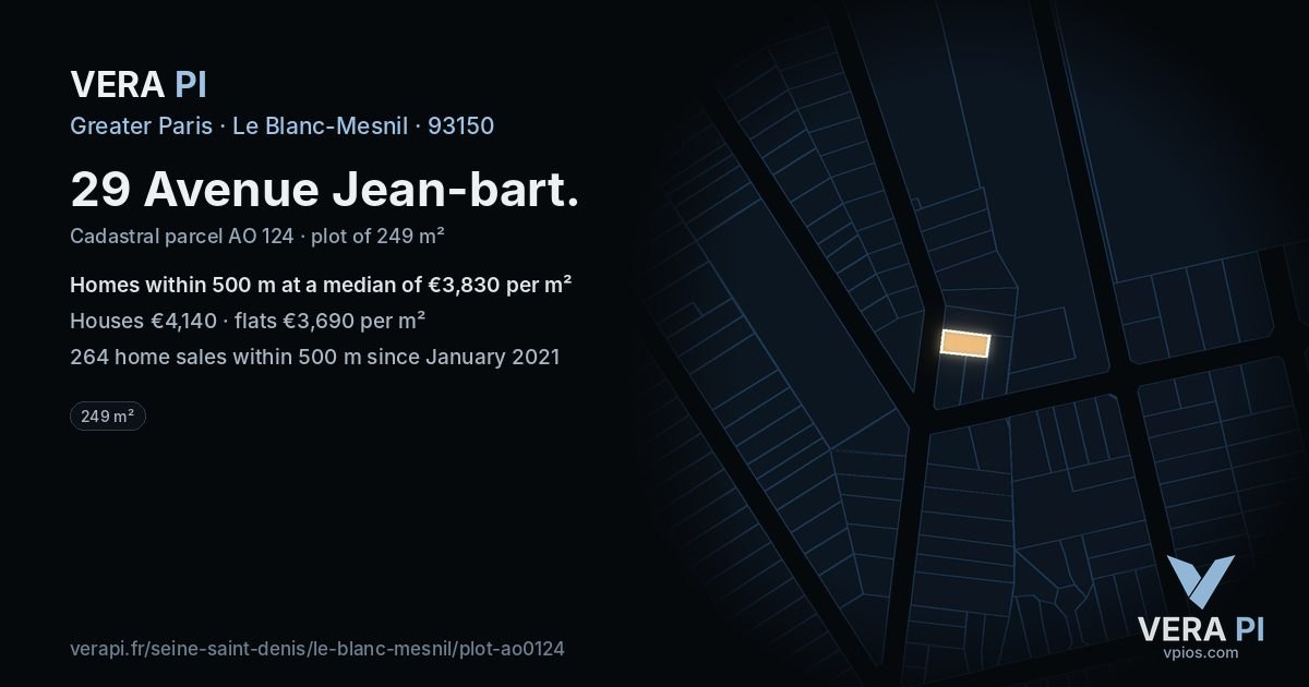 29 Avenue Jean-bart, Le Blanc-Mesnil at night – the plot lit, the parcels around coloured by the prices near them