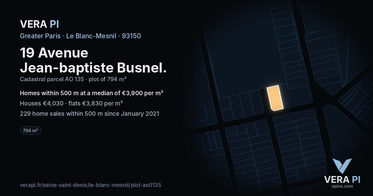 19 Avenue Jean-baptiste Busnel, Le Blanc-Mesnil at night – the plot lit, the parcels around coloured by the prices near them