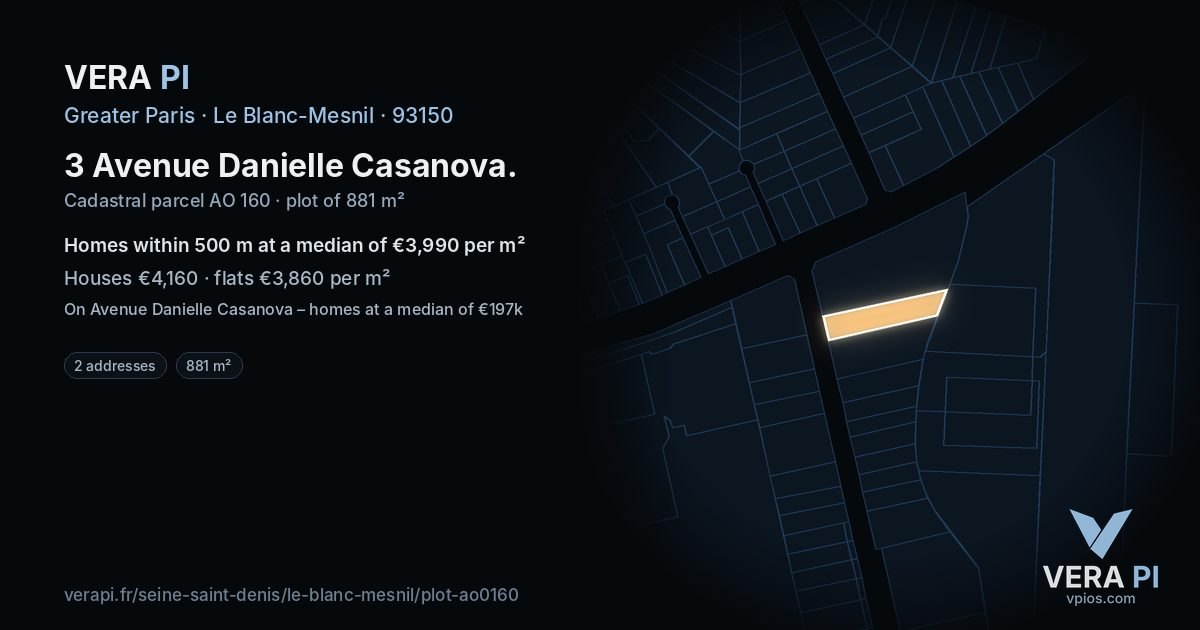 3 Avenue Danielle Casanova, Le Blanc-Mesnil at night – the plot lit, the parcels around coloured by the prices near them