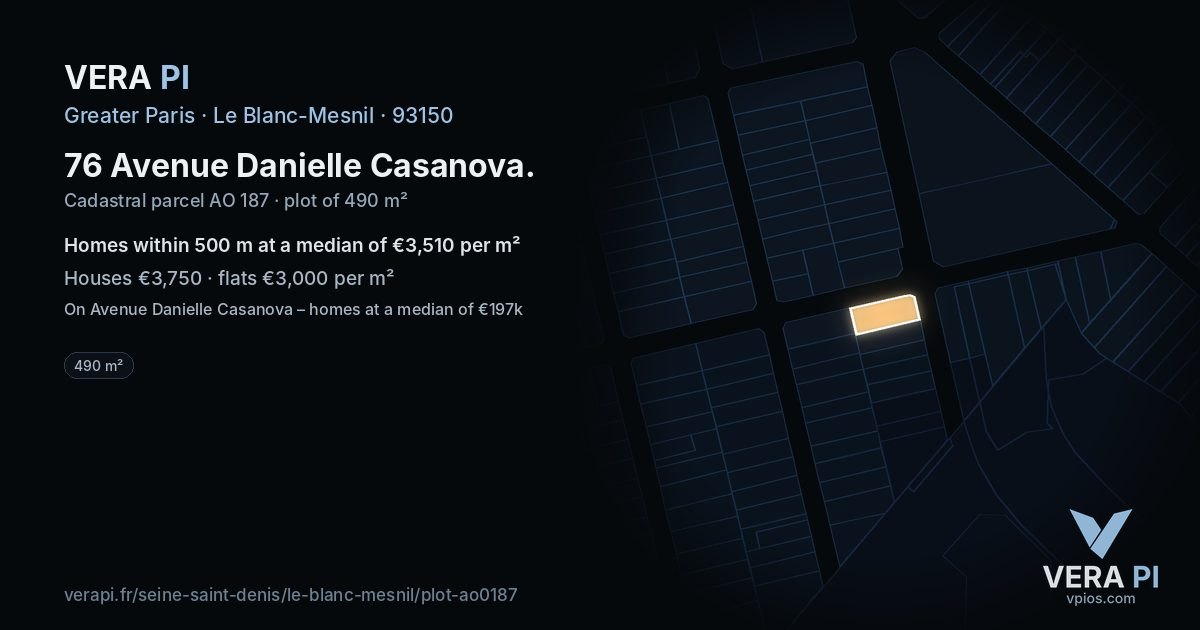 76 Avenue Danielle Casanova, Le Blanc-Mesnil at night – the plot lit, the parcels around coloured by the prices near them