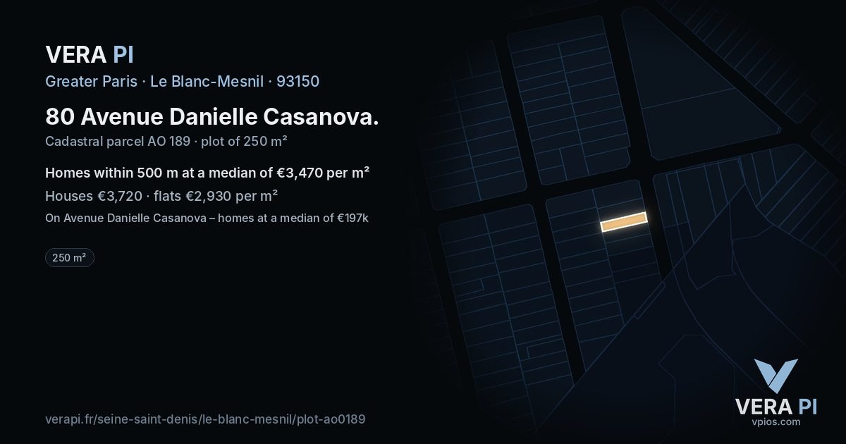 80 Avenue Danielle Casanova, Le Blanc-Mesnil at night – the plot lit, the parcels around coloured by the prices near them