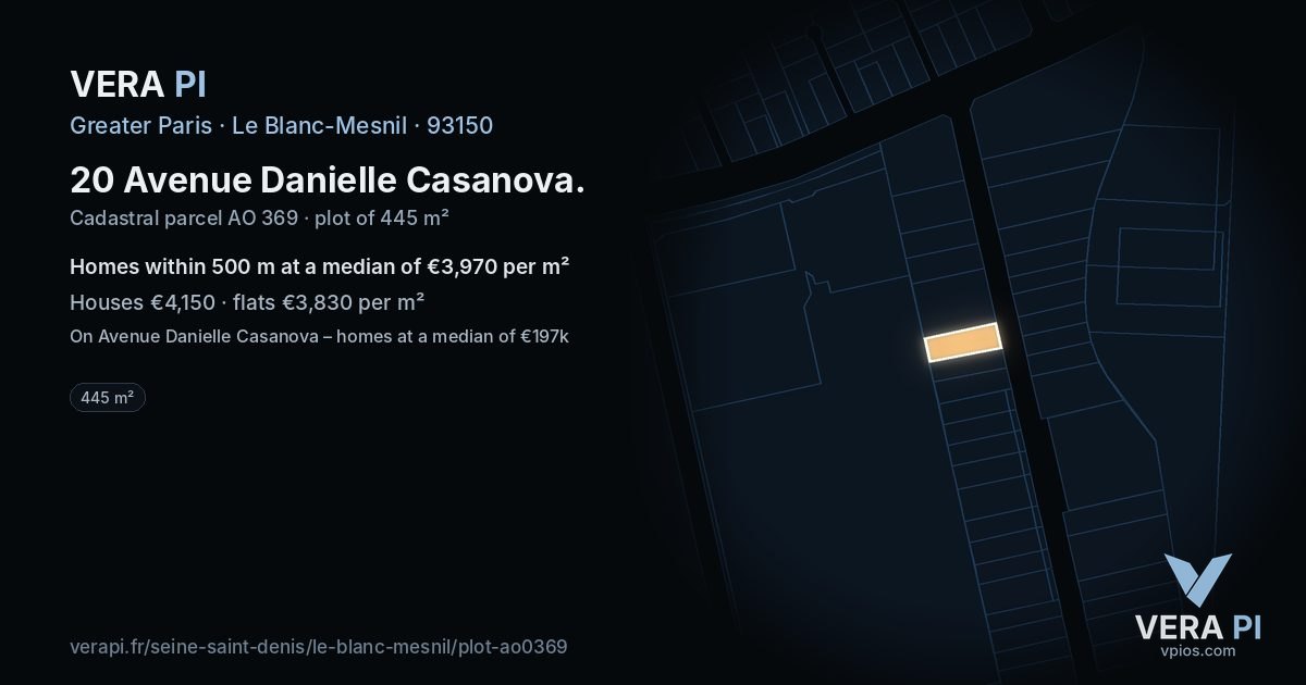 20 Avenue Danielle Casanova, Le Blanc-Mesnil at night – the plot lit, the parcels around coloured by the prices near them