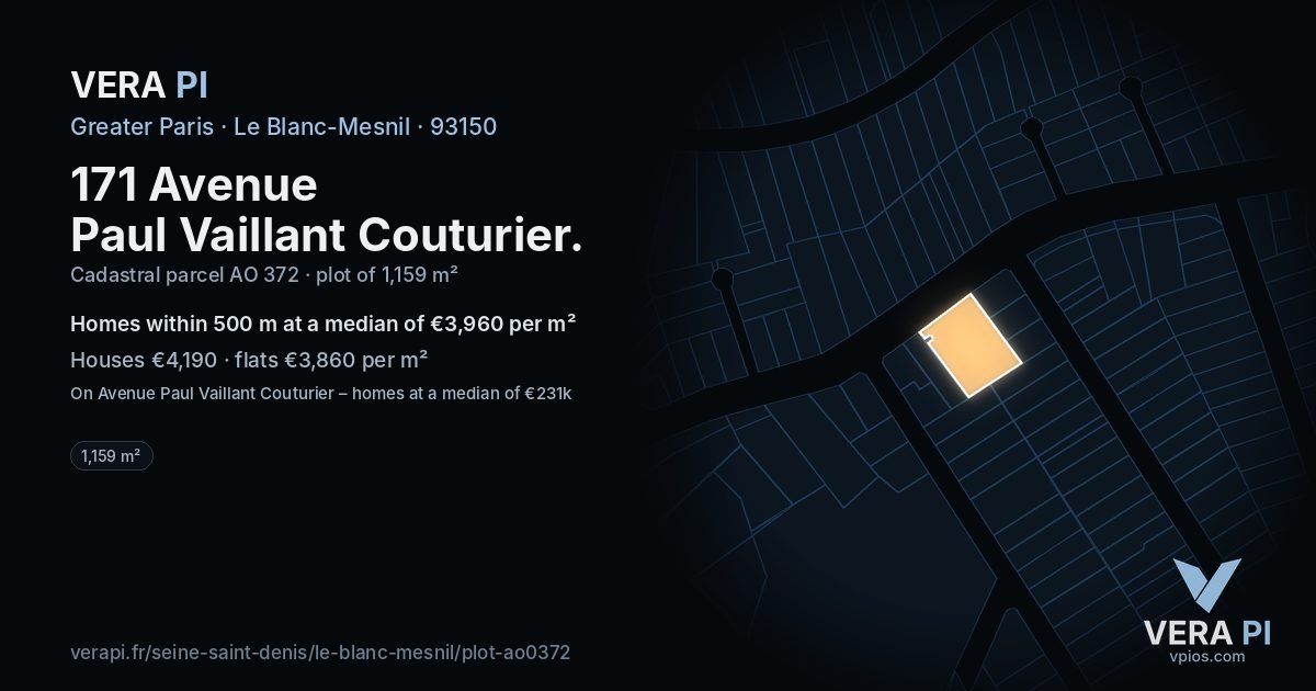 171 Avenue Paul Vaillant Couturier, Le Blanc-Mesnil at night – the plot lit, the parcels around coloured by the prices near them