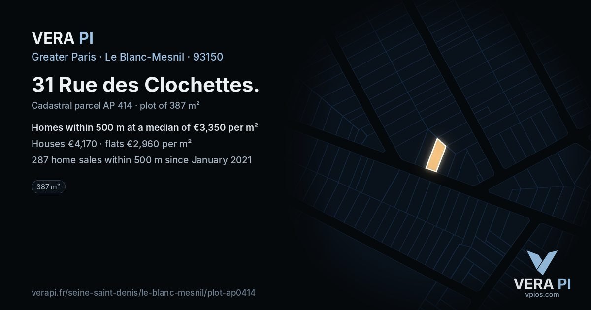 31 Rue des Clochettes, Le Blanc-Mesnil at night – the plot lit, the parcels around coloured by the prices near them