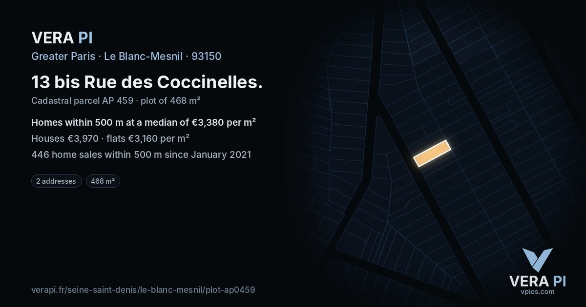 13 bis Rue des Coccinelles, Le Blanc-Mesnil at night – the plot lit, the parcels around coloured by the prices near them