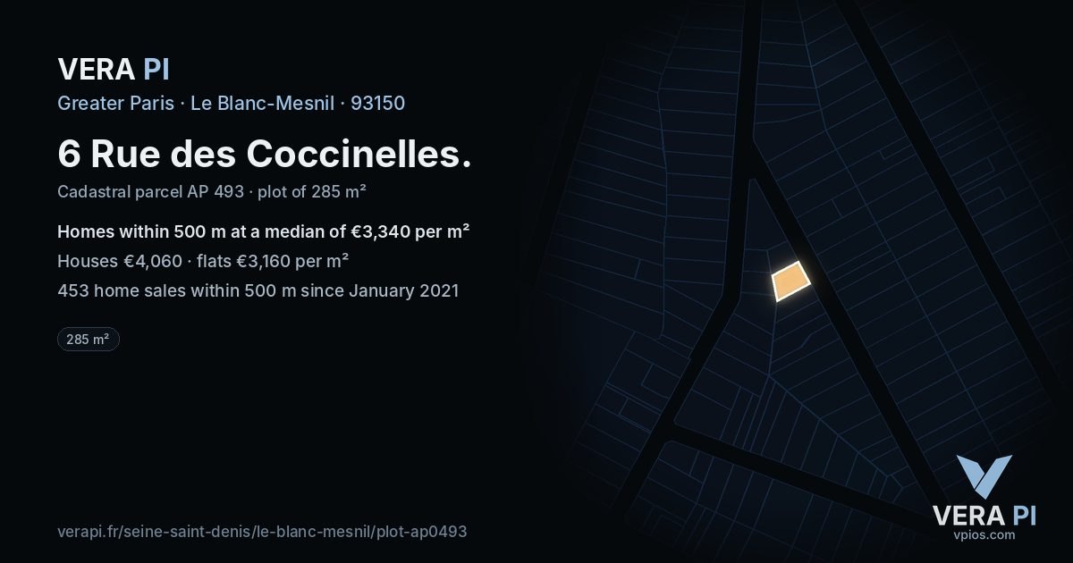 6 Rue des Coccinelles, Le Blanc-Mesnil at night – the plot lit, the parcels around coloured by the prices near them