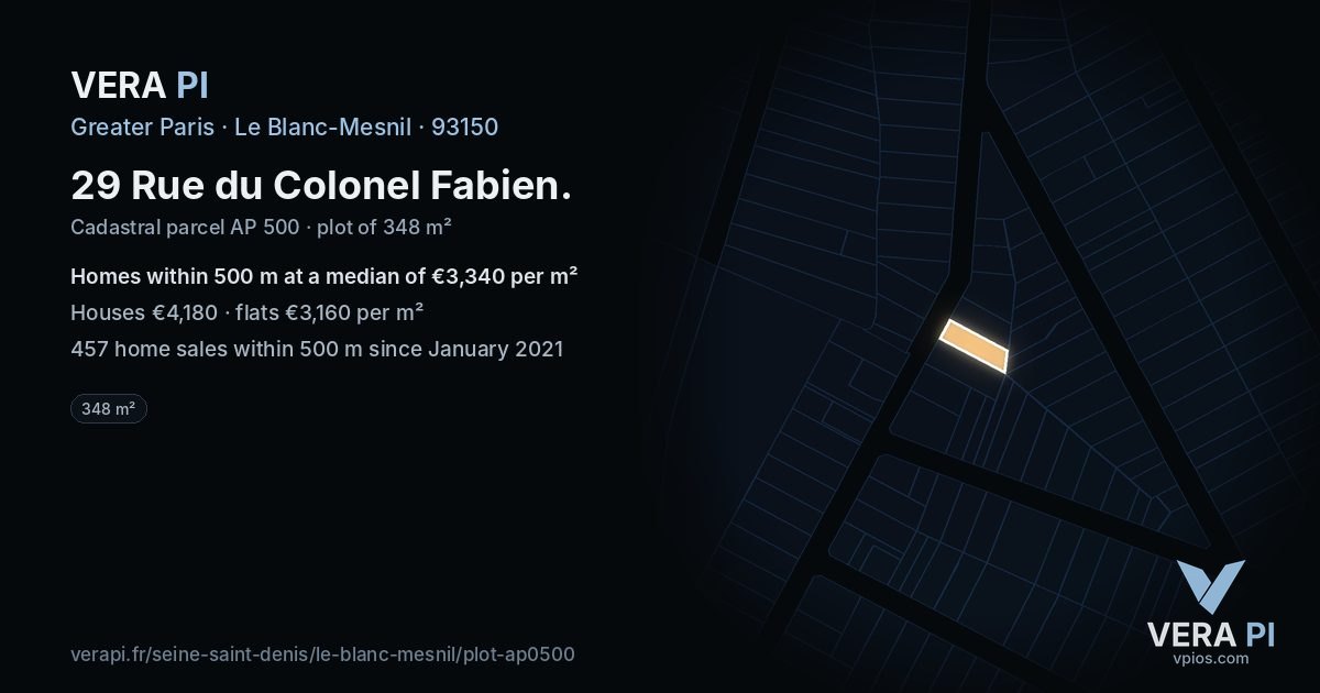 29 Rue du Colonel Fabien, Le Blanc-Mesnil at night – the plot lit, the parcels around coloured by the prices near them