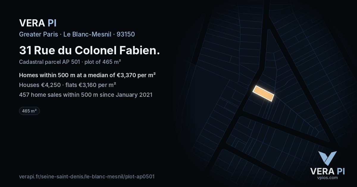 31 Rue du Colonel Fabien, Le Blanc-Mesnil at night – the plot lit, the parcels around coloured by the prices near them