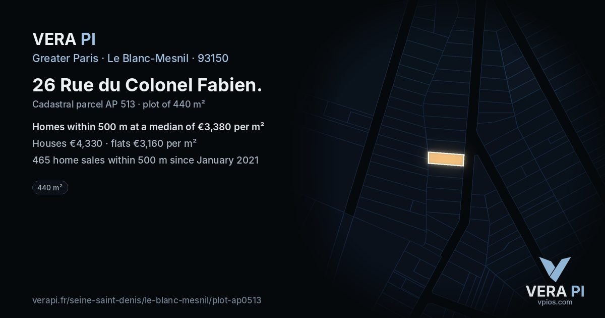 26 Rue du Colonel Fabien, Le Blanc-Mesnil at night – the plot lit, the parcels around coloured by the prices near them