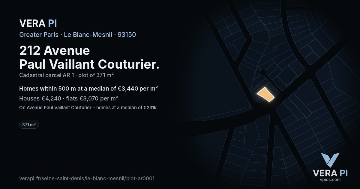 212 Avenue Paul Vaillant Couturier, Le Blanc-Mesnil at night – the plot lit, the parcels around coloured by the prices near them