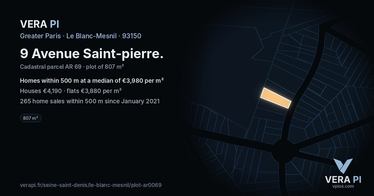 9 Avenue Saint-pierre, Le Blanc-Mesnil at night – the plot lit, the parcels around coloured by the prices near them