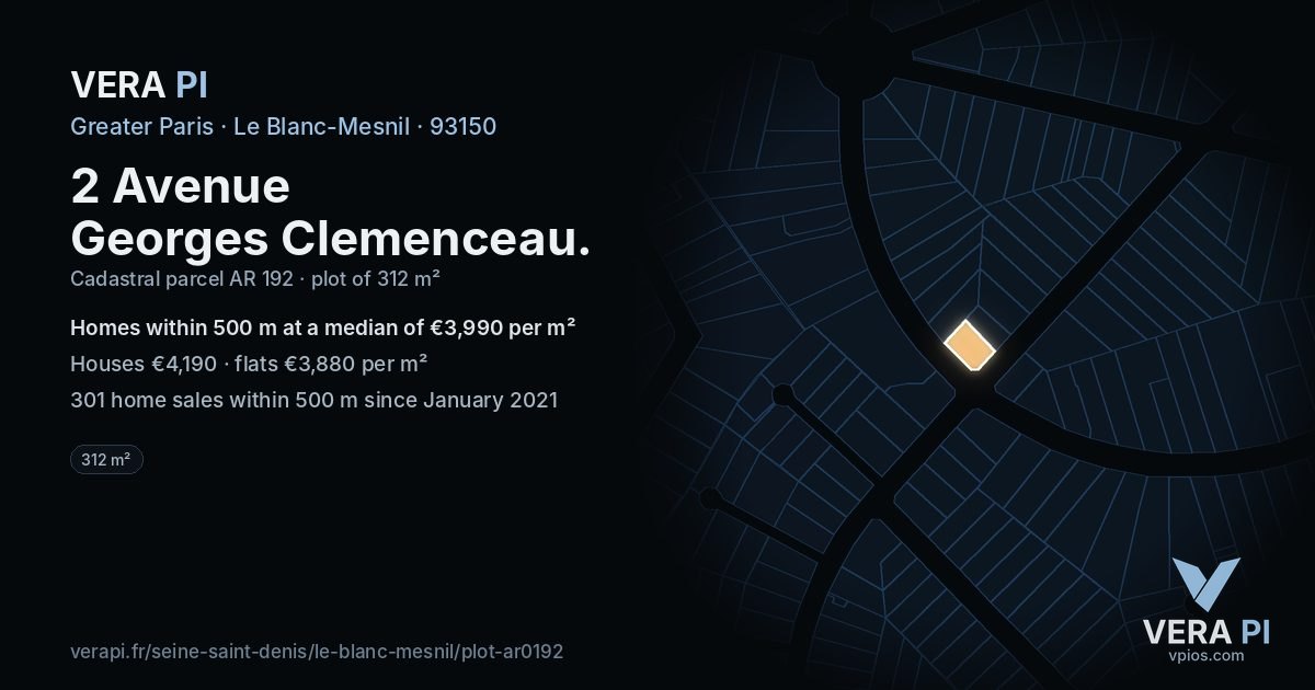 2 Avenue Georges Clemenceau, Le Blanc-Mesnil at night – the plot lit, the parcels around coloured by the prices near them